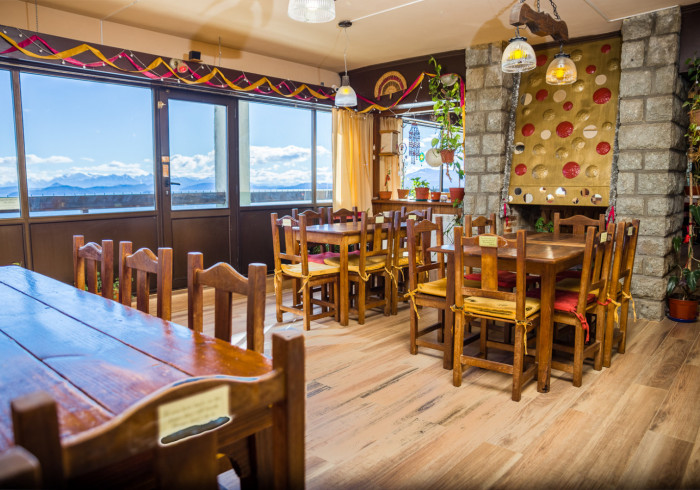 comedor sin huespedes de dia