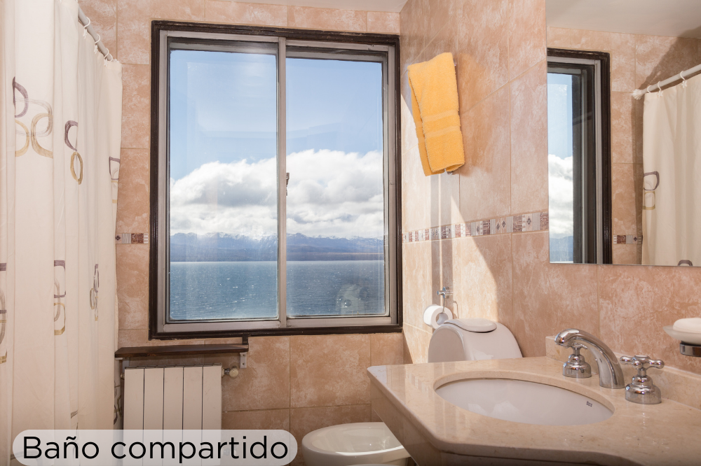 Baño compartida con vista